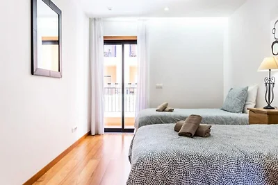 Wohnung in Luz mit Meerblick & Pools