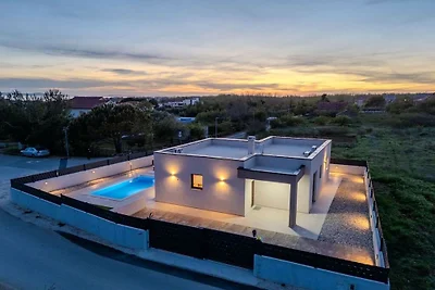 Neu! Ferienhaus Nina mit privatem Pool