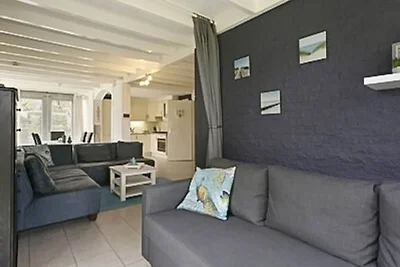 Holiday house in Ouddorp with 3 bedrooms