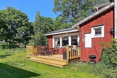 6 person holiday home in VEDEVÅG