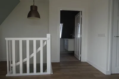 Appartement in Oostkapelle met zwembad