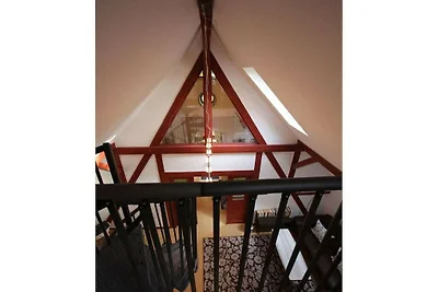 Rozerood, koetshuis bij de vijver