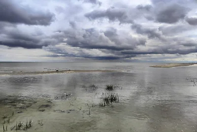 Ruhige Oase in der Nahe des Golfplatzes-By...