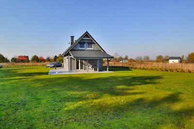 Komfortables Ferienhaus mit Terrasse, Osieki-...