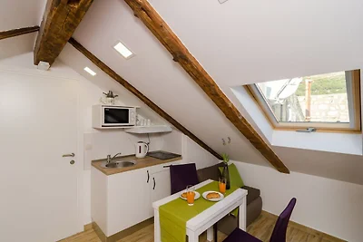 Lavender Garden Apartments - Comfort Studio A...