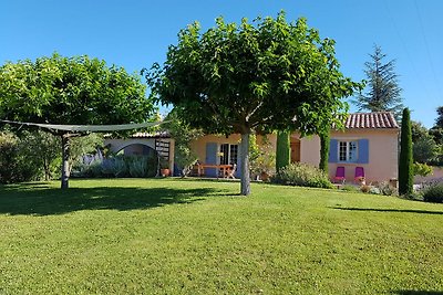 Villa con piscina a Saint-Pierre-de-Vassols