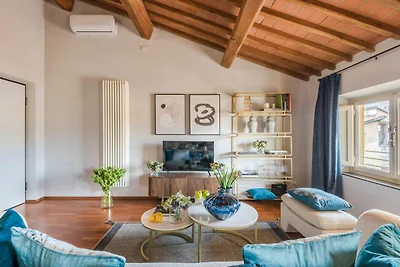 Penthouse in Lucca met Uitzicht op Stad