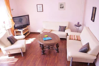 Ferienwohnung mit 2 Schlafzimmer