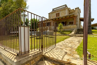Villa Alejandra with private pool