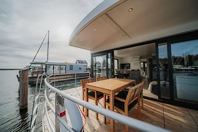 Modernes Hausboot für 4 Gäste