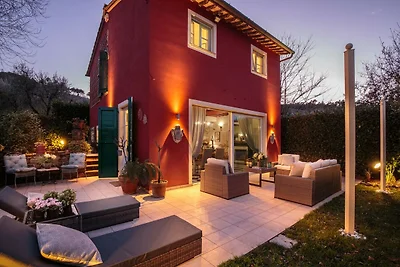 Bauernhaus in Lucca mit Pool und Jacuzzi