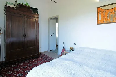 Grande casa nella campagna piemontese adatta ...
