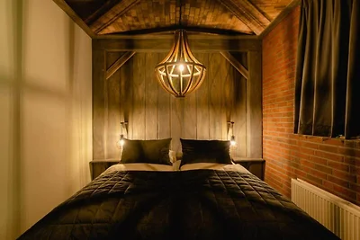 Lodge mit Wiesenblick und Whirlpool