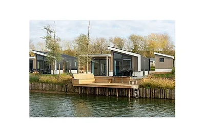 Hackfort Waterfront 8