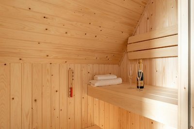 Moderna casa vacanze sul mare con sauna