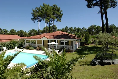 Villa mit privatem Pool in Lacanau-Océan