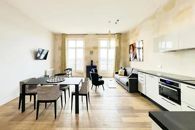 Apartment mit 2 Schlafzimmern und Flussblick