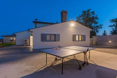 Villa en Labin con piscina