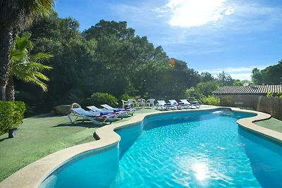Villa in Pollensa mit Schwimmbecken