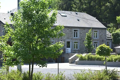 Renovierte Mühle in Gedinne mit Garten