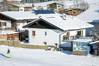 Geräumiges Chalet in Kirchberg mit Bergblick