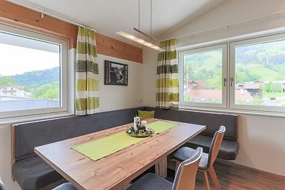 Schöne Wohnung in Brixen im Thale mit...