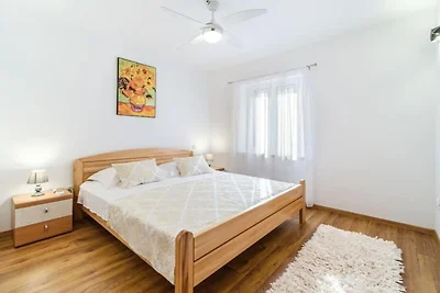 Three Bedroom Apartment with Sea View and...
