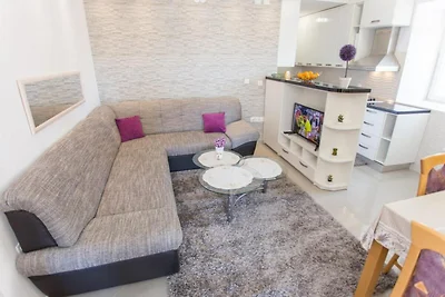Apartment Mojaš - Two Bedroom Apartment with...