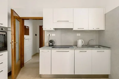 Santo Stefano 75 - Primula Apartment