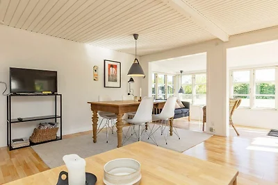6 Personen Ferienhaus in Karrebæksminde-By...