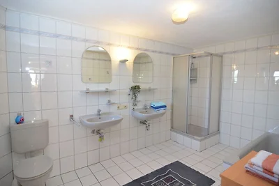 Schönes Ferienhaus in Viechtach in Waldnähe