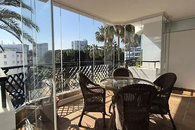 Apartment in Calahonda mit Zugang zum Strand