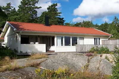 8 Personen Ferienhaus in TANUMSHEDE