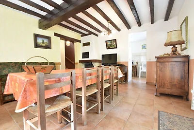 Charmantes Ferienhaus mit Pool und Teich