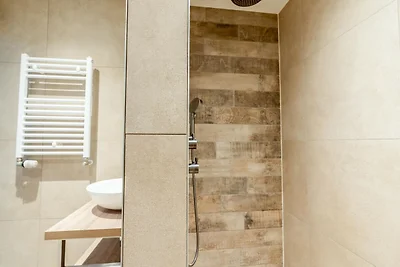 Komfortabel und modern eingerichtetes...