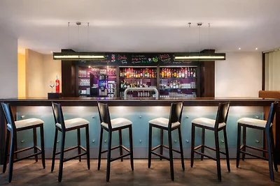 Sunday Hotel Bielefeld Superior King Zimmer