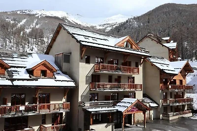 Apartment in Les Orres mit Zugang zum Pool