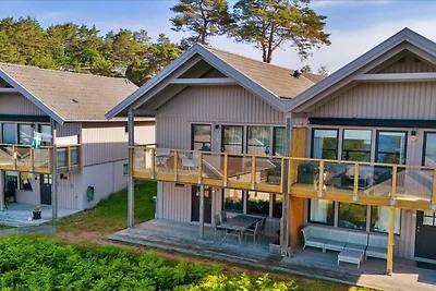 5 star holiday home in UDDEVALLA