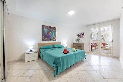 Seaside Gallipoli Modern Villa for 8