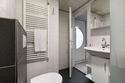 6-Personen-Komfortbungalow mit Sauna.