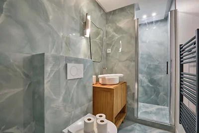 Subliem appartement met airconditioning in he...