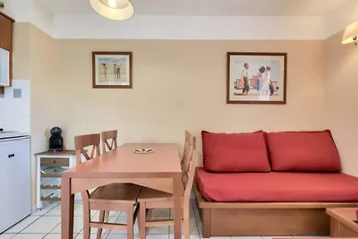 Appartement in Carcans bij bos & strand