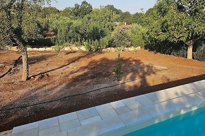 Trullo Milena con piscina privata a Fasano