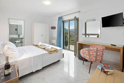 Nuova Villa di Lusso con Piscina Privata