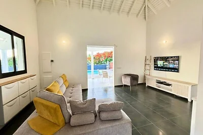 Häuser und Villen für 6 Personen