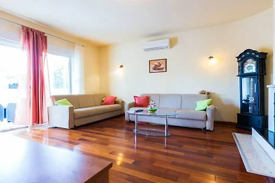 Standard Two Bedroom Apartment with Terrace (...