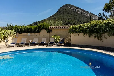 Villa in Pollenà mit privatem Pool und Grill