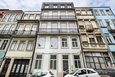 Wohnung in Porto mit Gartenblick