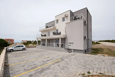 Appartamento a Novalja vicino al centro cittא