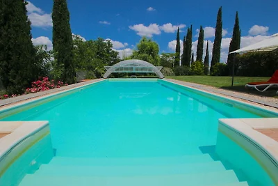 Villa affascinante a San Venanzo con sauna